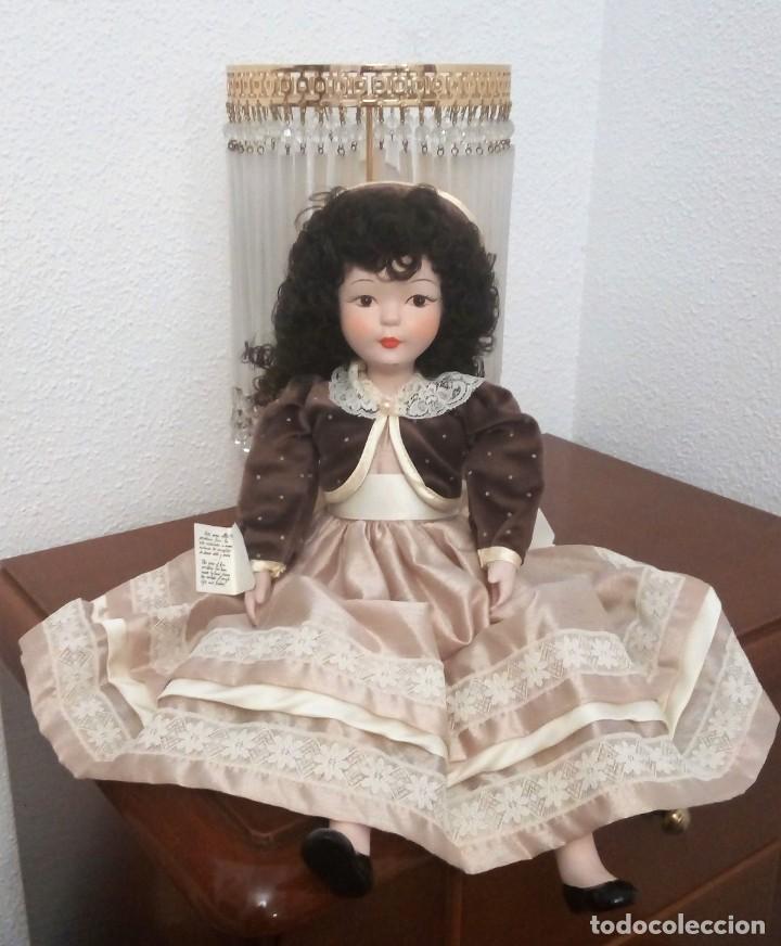 Muñecas españolas modernas: Muñeca Fanás. Porcelana fina y pintada a mano. Años 60/70