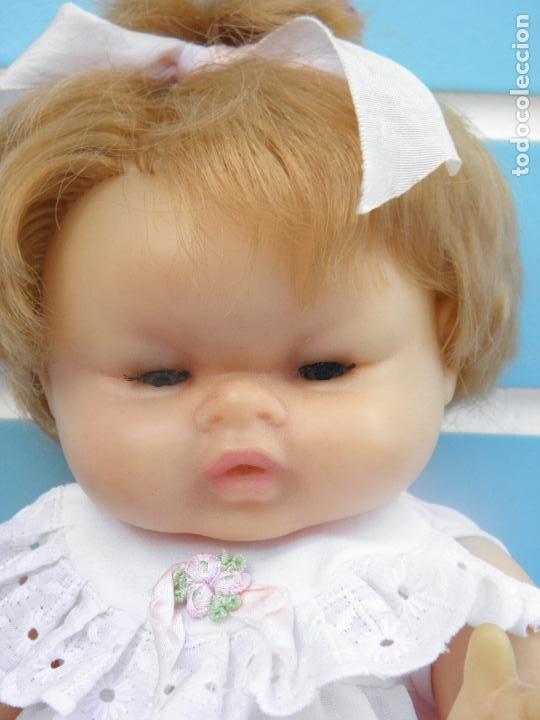 Mu&ntilde;ecas espa&ntilde;olas modernas: Mu&ntilde;eca beb&eacute; antigua de goma - Foto 2