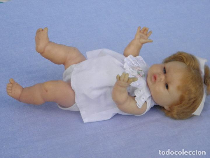Mu&ntilde;ecas espa&ntilde;olas modernas: Mu&ntilde;eca beb&eacute; antigua de goma - Foto 4