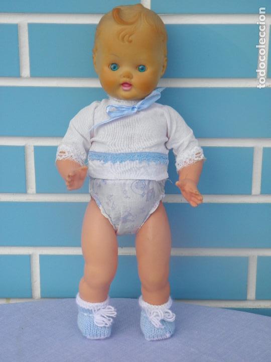 Mu&ntilde;ecas espa&ntilde;olas modernas: Mu&ntilde;eco beb&eacute; antiguo de pelo moldeado - Foto 1