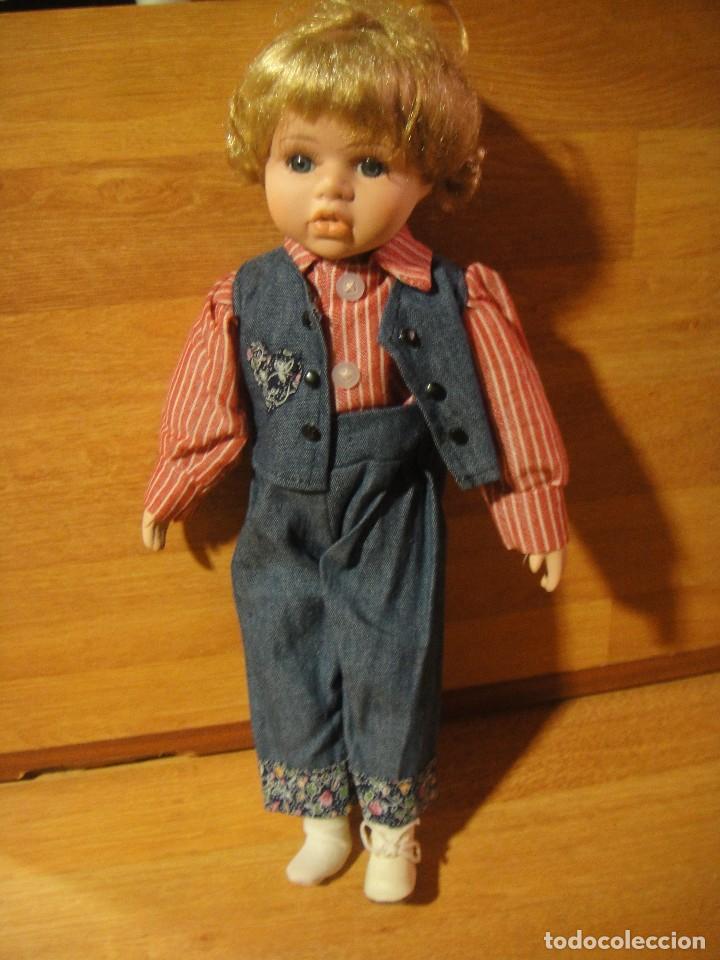 Mu&ntilde;ecas espa&ntilde;olas modernas: mu&ntilde;eca con cabeza de porcelana - Foto 1