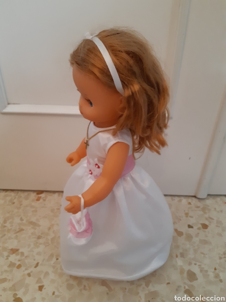 Mu&ntilde;ecas espa&ntilde;olas modernas: Mu&ntilde;eca famosa Primera Comuni&oacute;n - Foto 3
