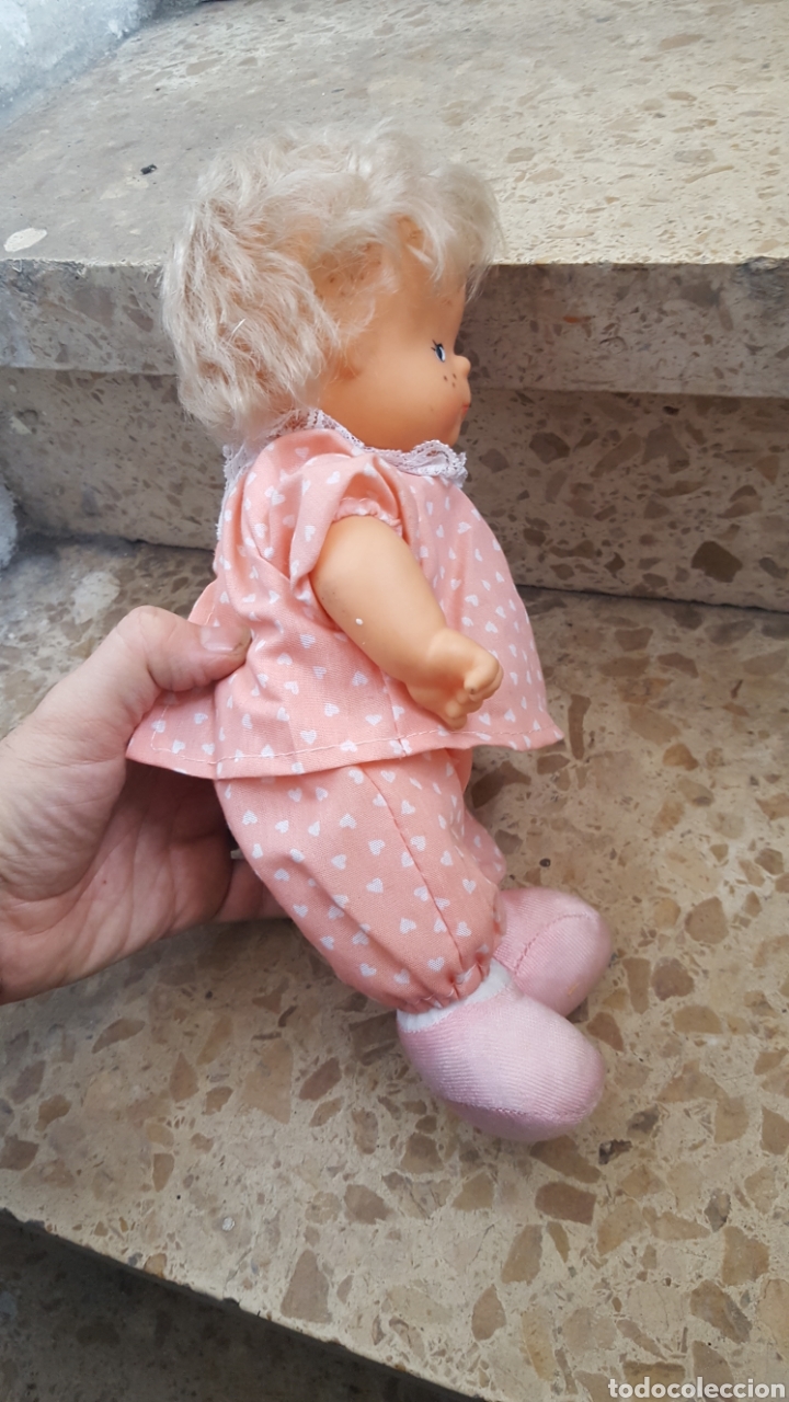 Mu&ntilde;ecas espa&ntilde;olas modernas: Mu&ntilde;eca beb&eacute; de los 90 - Foto 3