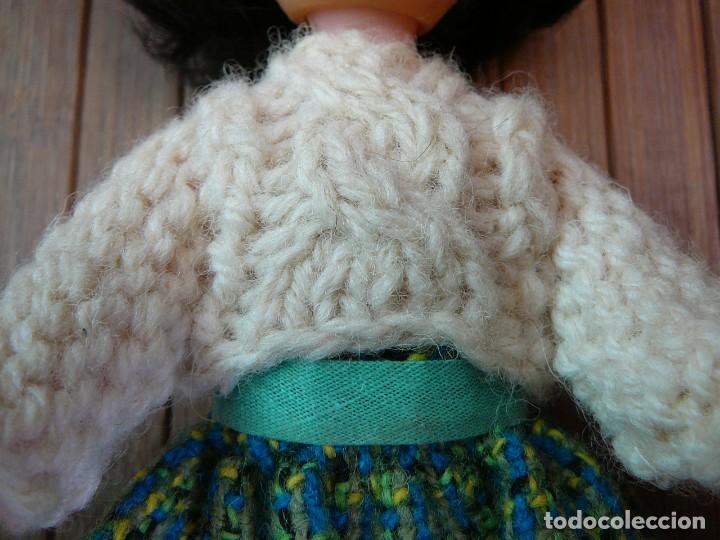 Mu&ntilde;ecas espa&ntilde;olas modernas: Peque&ntilde;a mu&ntilde;eca de pl&aacute;stico. - Foto 3