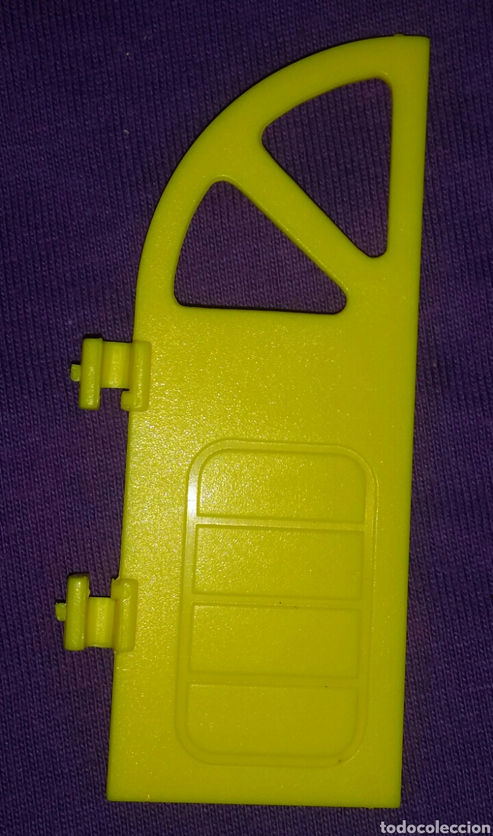 Mu&ntilde;ecas espa&ntilde;olas modernas: Puerta amarilla Pin y Pon - Foto 1