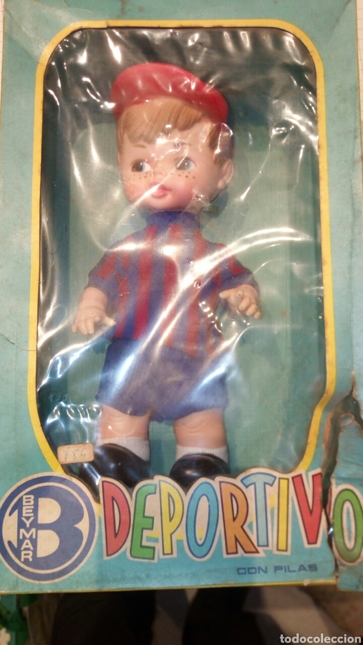 Mu&ntilde;ecas espa&ntilde;olas modernas: Mu&ntilde;eco del F C Barcelona - Foto 2