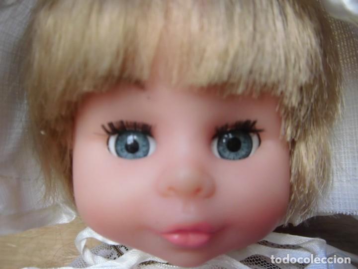 Mu&ntilde;ecas espa&ntilde;olas modernas: PRECIOSA MU&Ntilde;ECA DE COMUNI&Oacute;N FINALES A&Ntilde;OS 70 - Foto 4