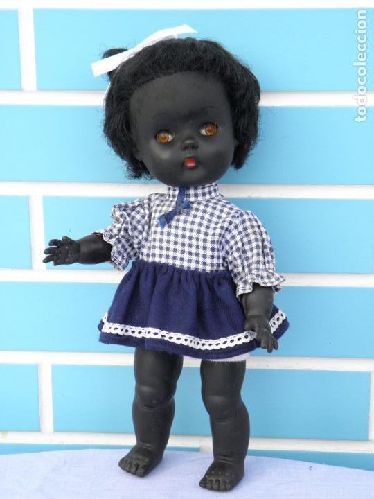 Poup&eacute;es Espagnoles Modernes: Mu&ntilde;eca antigua negra inglesa