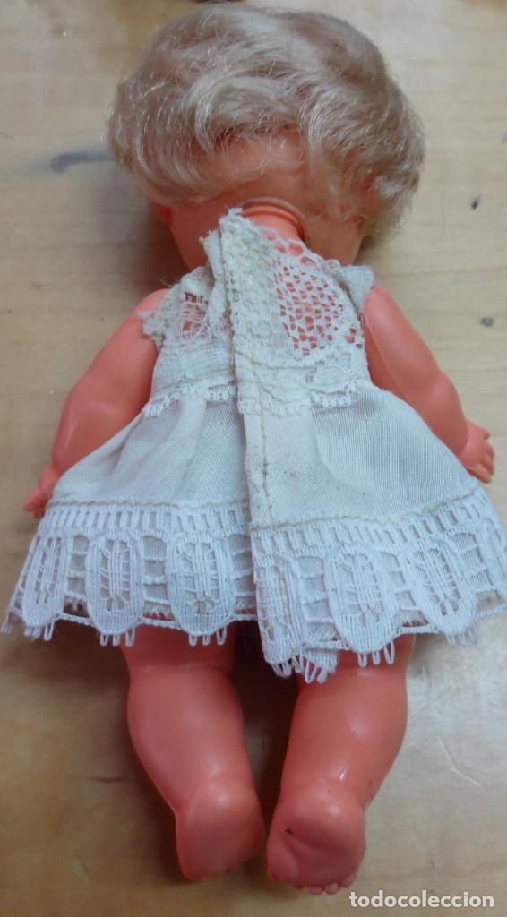 Mu&ntilde;ecas espa&ntilde;olas modernas: MU&Ntilde;ECA RUBIA TIPO BARRIGUITAS ROPA NO ORIGINAL - Foto 3