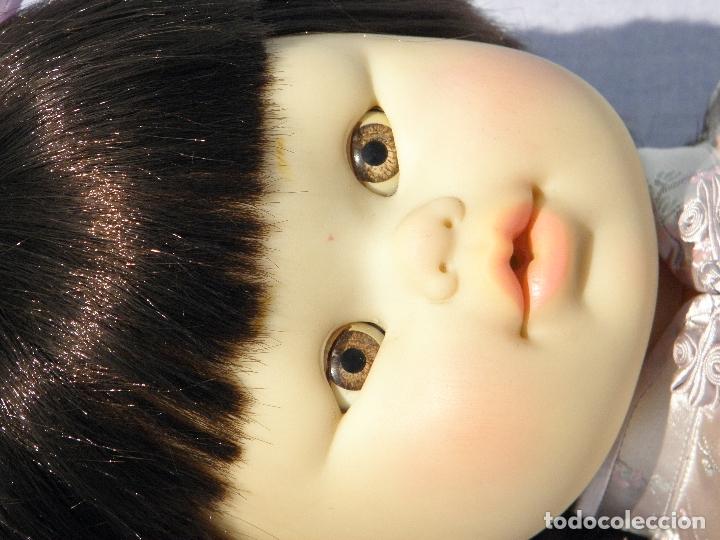 Mu&ntilde;ecas espa&ntilde;olas modernas: Mu&ntilde;eca beb&eacute; Dulzona china de b.b. DE 70 CM - Foto 3