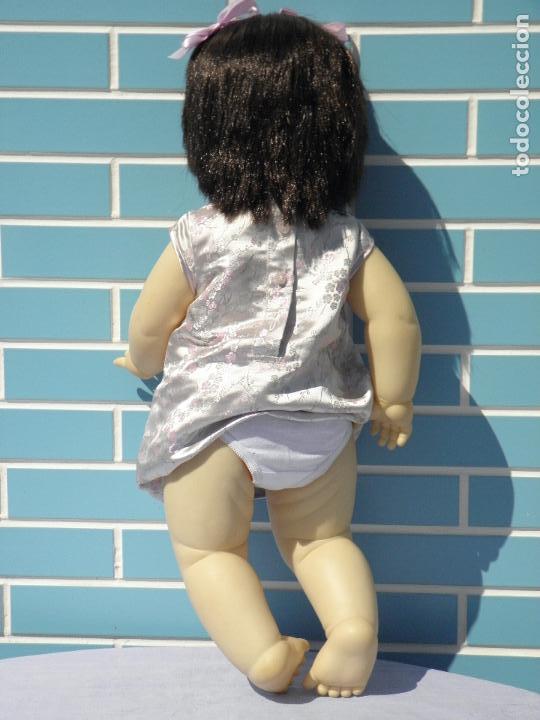 Mu&ntilde;ecas espa&ntilde;olas modernas: Mu&ntilde;eca beb&eacute; Dulzona china de b.b. DE 70 CM - Foto 4