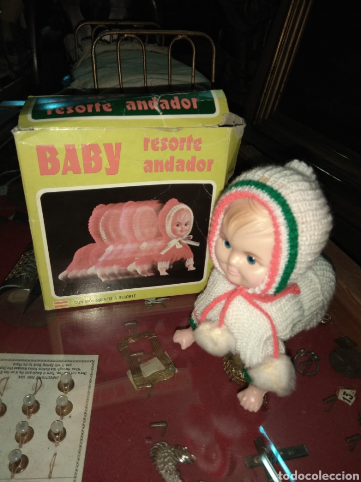 Poup&eacute;es Espagnoles Modernes: Mu&ntilde;eco Baby Resorte Andador