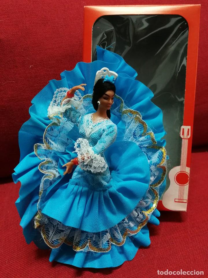 Mu&ntilde;ecas Espa&ntilde;olas Modernas: ANTIGUA MU&Ntilde;ECA SEVILLANA FLAMENCA REF. LUCERITOS- GOVISA (STA. COLOMA) BARCELONA, 18CM, EN CAJA!!!.