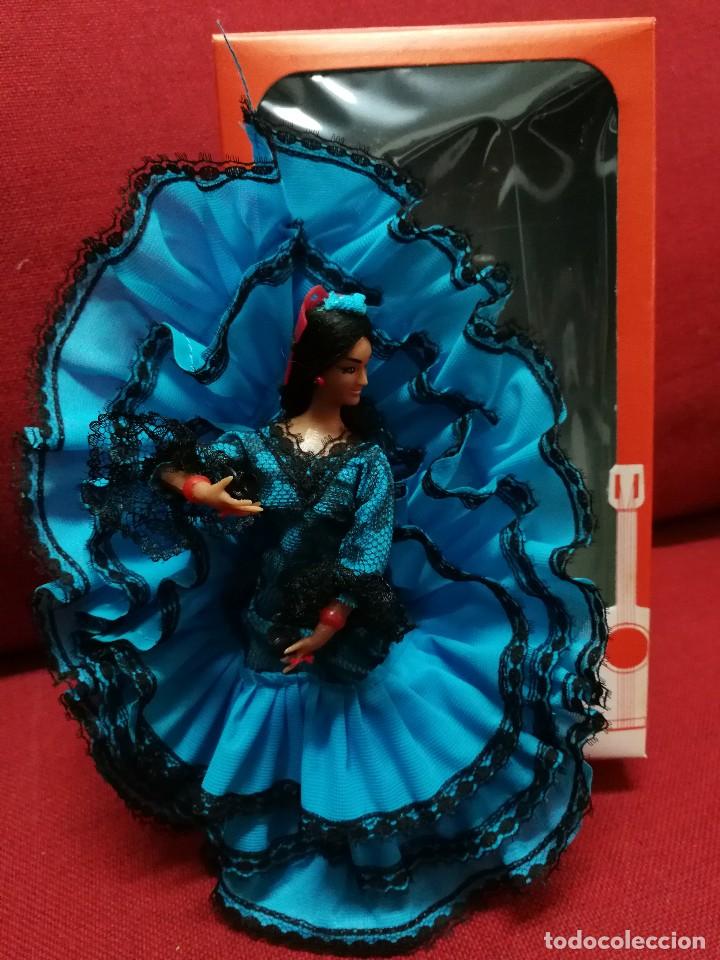 Mu&ntilde;ecas Espa&ntilde;olas Modernas: ANTIGUA MU&Ntilde;ECA SEVILLANA FLAMENCA REF. PRESUMIDA- GOVISA (STA. COLOMA) BARCELONA, 18CM, EN CAJA!!!.