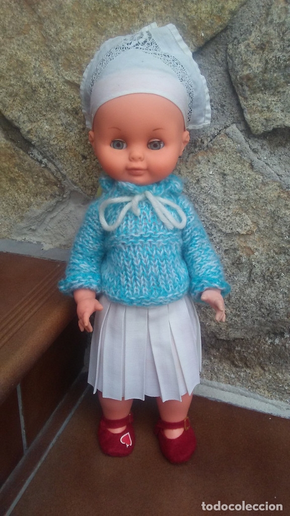 Mu&ntilde;ecas espa&ntilde;olas modernas: MU&Ntilde;ECA TOYSE CON PANUE&Ntilde;O EN LA CABEZA - Foto 1