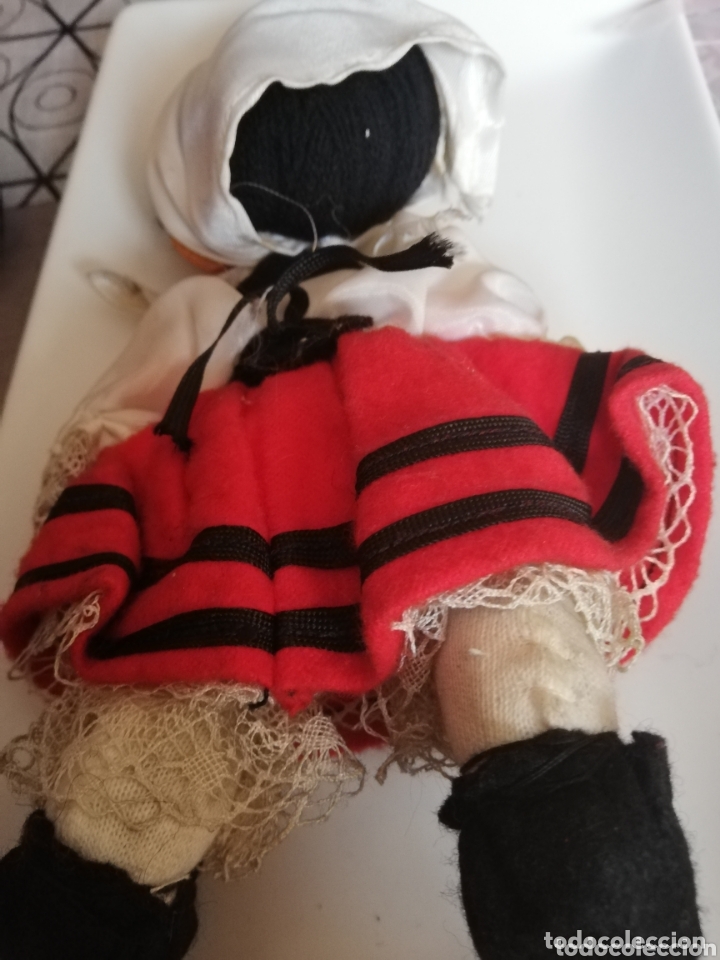 Mu&ntilde;ecas espa&ntilde;olas modernas: Mu&ntilde;eca de fieltro vestido regional - Foto 5