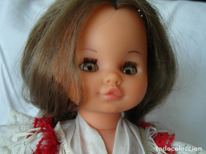 Mu&ntilde;ecas espa&ntilde;olas modernas: Mu&ntilde;eca folk de flamenca - Foto 5