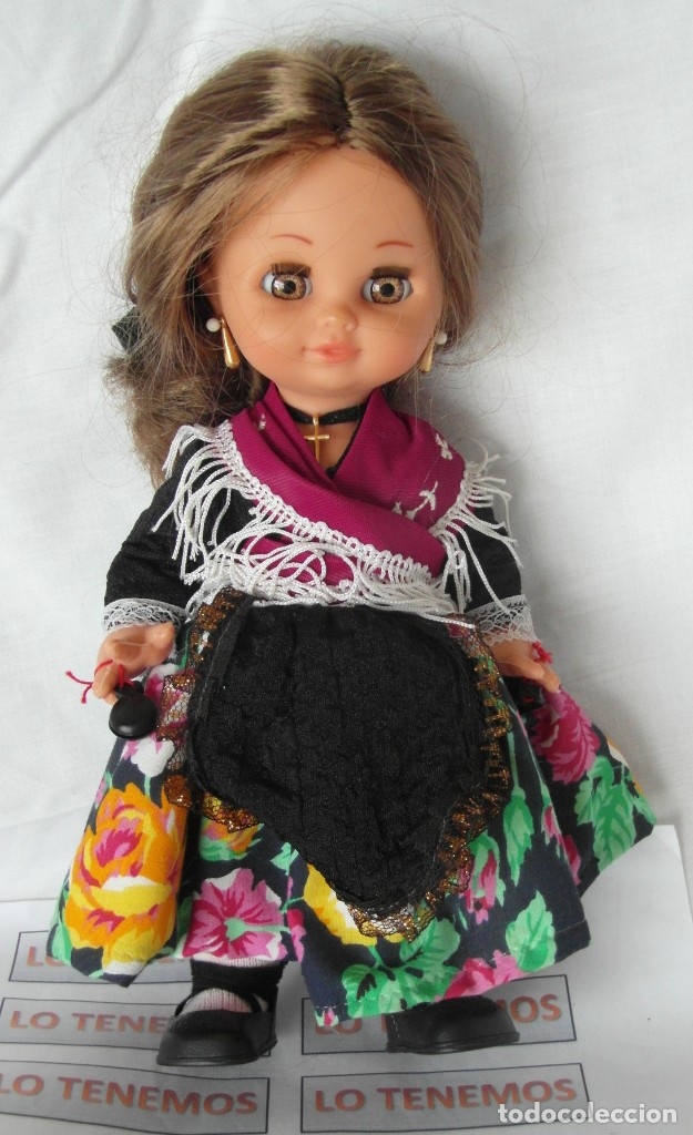 Mu&ntilde;ecas espa&ntilde;olas modernas: Mu&ntilde;eca D&acute;Nilo con traje regional - Foto 1