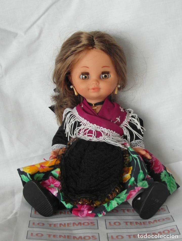 Mu&ntilde;ecas espa&ntilde;olas modernas: Mu&ntilde;eca D&acute;Nilo con traje regional - Foto 3