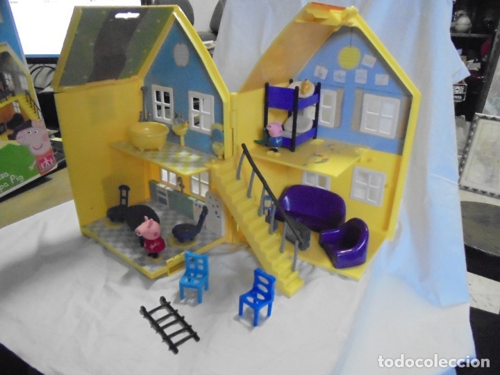 Mu&ntilde;ecas espa&ntilde;olas modernas: LA CASA DE PEPPA PIG EN SU CAJA - Foto 2