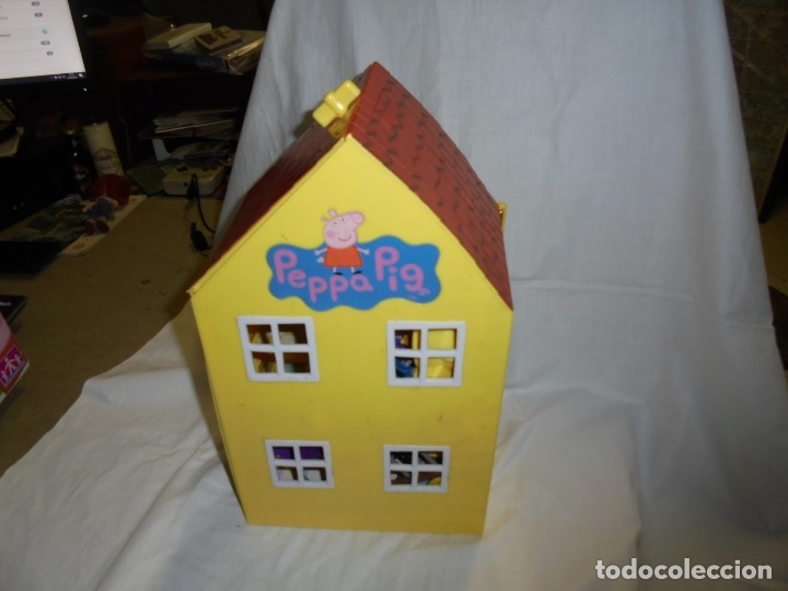 Mu&ntilde;ecas espa&ntilde;olas modernas: LA CASA DE PEPPA PIG EN SU CAJA - Foto 8