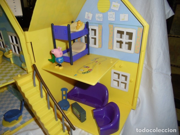 Mu&ntilde;ecas espa&ntilde;olas modernas: LA CASA DE PEPPA PIG EN SU CAJA - Foto 13