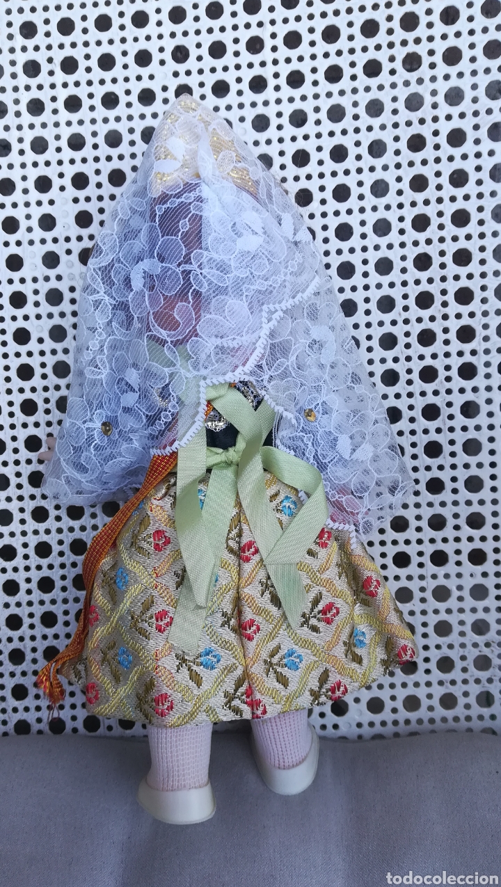 Mu&ntilde;ecas espa&ntilde;olas modernas: Antigua mu&ntilde;eca regional - Foto 2
