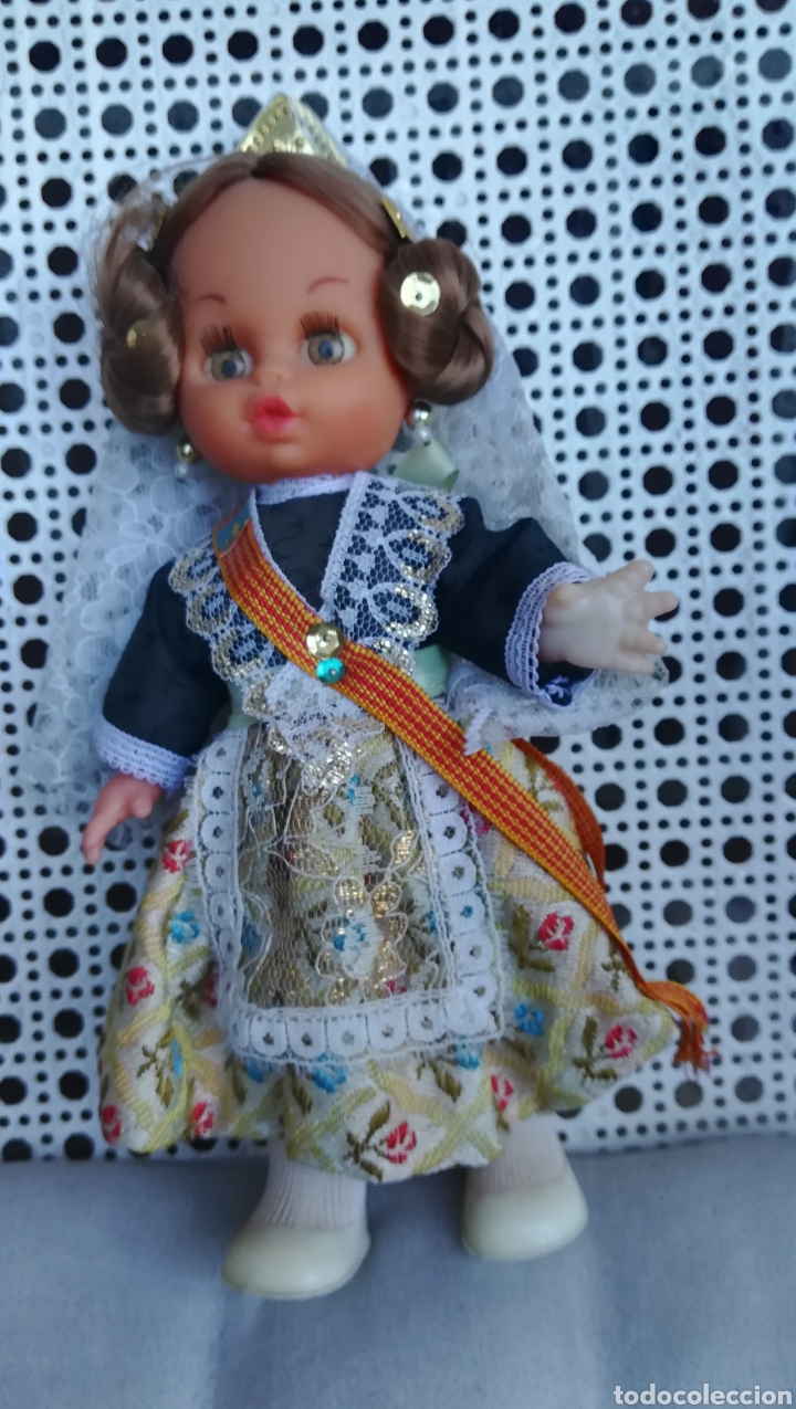 Mu&ntilde;ecas espa&ntilde;olas modernas: Antigua mu&ntilde;eca regional - Foto 1