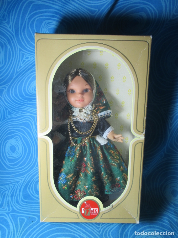 Mu&ntilde;ecas espa&ntilde;olas modernas: MU&Ntilde;ECA REGIONAL MALLORCA, MARCA FOLK - Foto 1