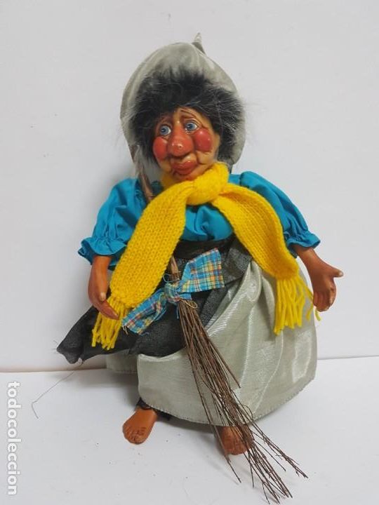 Mu&ntilde;ecas espa&ntilde;olas modernas: BRUJA CON ESCOBA, DE CERAMICA - 33 CMS. - Foto 7
