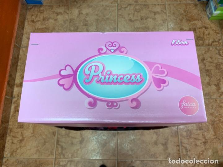 Mu&ntilde;ecas espa&ntilde;olas modernas: Mu&ntilde;eca princesa 105 cm articulada (Falca) - Foto 2