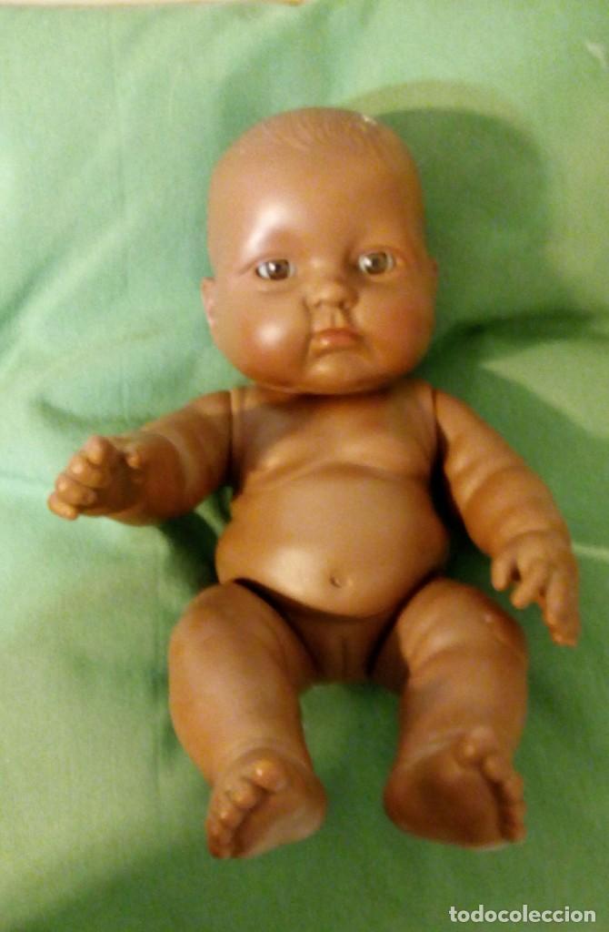 Mu&ntilde;ecas espa&ntilde;olas modernas: mu&ntilde;eca bebe ni&ntilde;a negrita - Foto 1