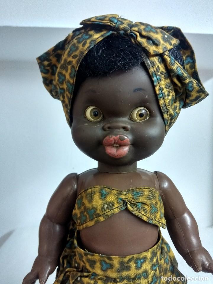 muñeca negra