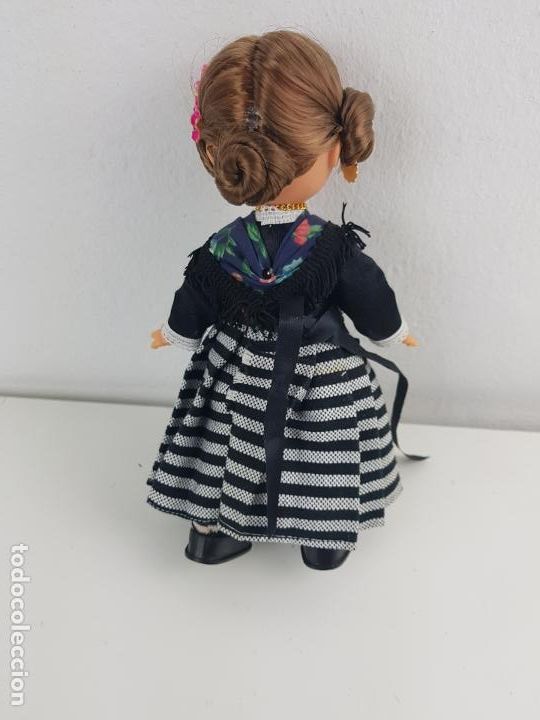 Mu&ntilde;ecas espa&ntilde;olas modernas: mu&ntilde;eca regional 22 cm - Foto 2
