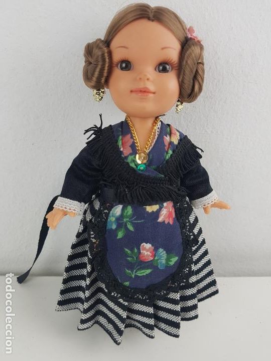 Mu&ntilde;ecas espa&ntilde;olas modernas: mu&ntilde;eca regional 22 cm - Foto 1