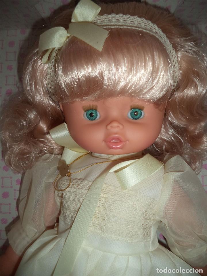 Mu&ntilde;ecas espa&ntilde;olas modernas: MU&Ntilde;ECA DE PRIMERA COMUNI&Oacute;N COMAR EN SU CAJA - Foto 2