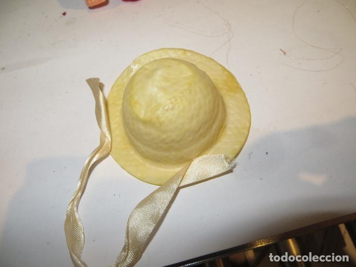 Mu&ntilde;ecas espa&ntilde;olas modernas: LAURA DE LAS MONTA&Ntilde;AS CON SU BEBE Y COMPLEMENTOS,BARATA - Foto 4