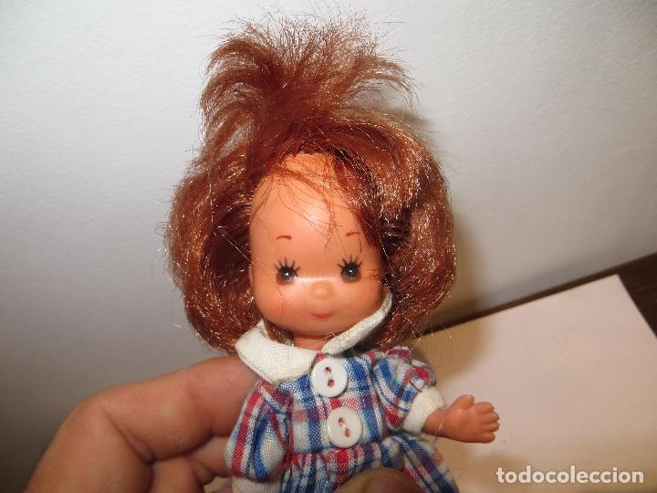 Mu&ntilde;ecas espa&ntilde;olas modernas: LAURA DE LAS MONTA&Ntilde;AS CON SU BEBE Y COMPLEMENTOS,BARATA - Foto 7