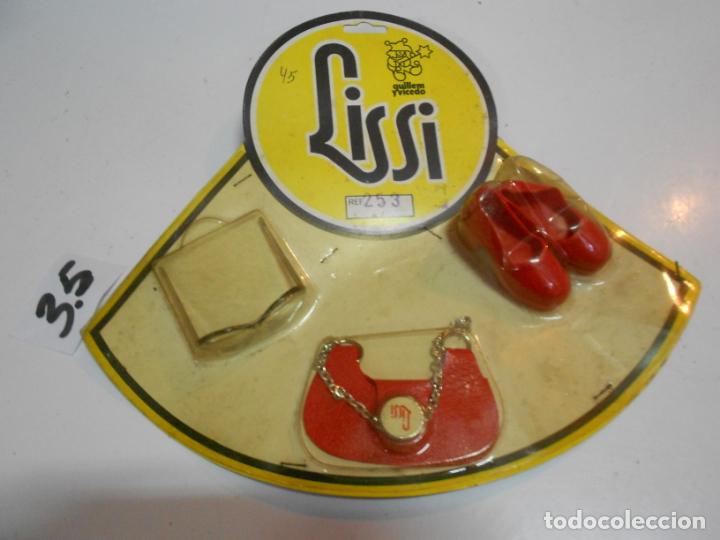 Mu&ntilde;ecas espa&ntilde;olas modernas: ANTIGUO BLISTER CON COMPLEMENTOS LISSI NUEVO SIN USAR - Foto 1