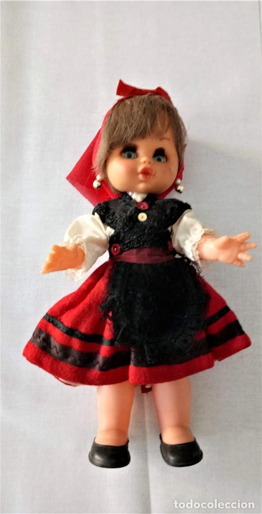 Mu&ntilde;ecas espa&ntilde;olas modernas: Mu&ntilde;ecas Regionales - Foto 1