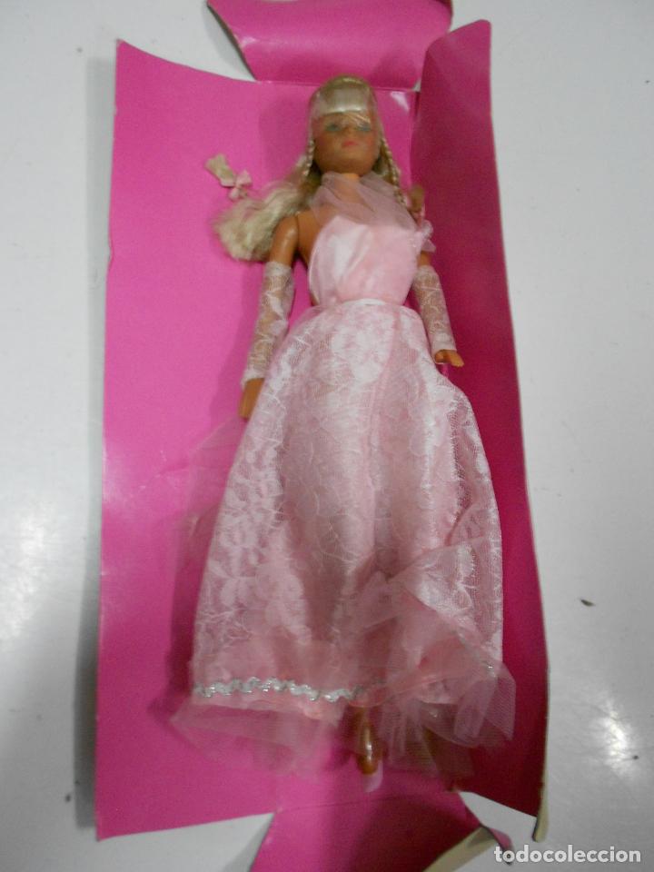 Mu&ntilde;ecas espa&ntilde;olas modernas: ANTIGUA MU&Ntilde;ECA CANDI (CM) - Foto 2