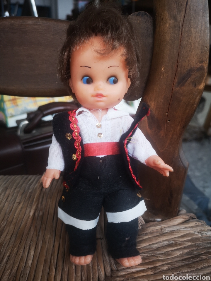 Mu&ntilde;ecas espa&ntilde;olas modernas: Mu&ntilde;eco ropa tradicional 19 cm - Foto 1