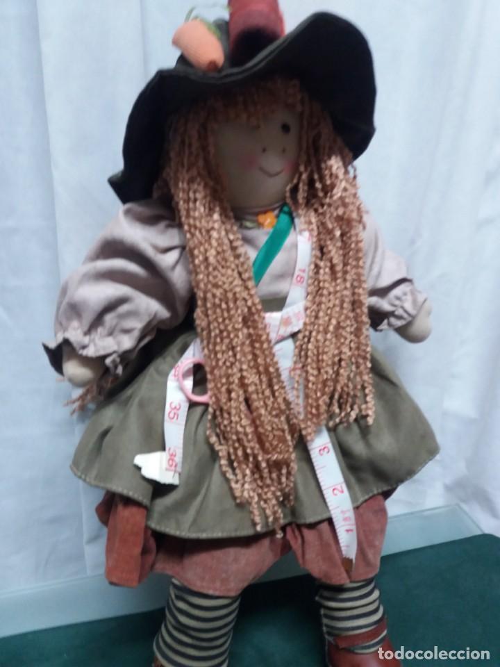 Mu&ntilde;ecas espa&ntilde;olas modernas: MU&Ntilde;ECA TRAPO COSTURERA 56 CM - Foto 4