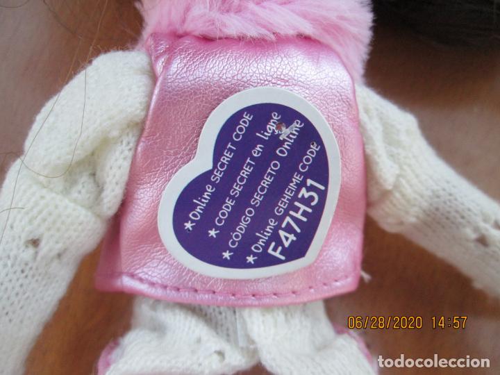 Mu&ntilde;ecas espa&ntilde;olas modernas: MU&Ntilde;ECA BRATZ - MGA - 2009 - MARCA EN ESPALDA - MIDE 25 CM. - Foto 3