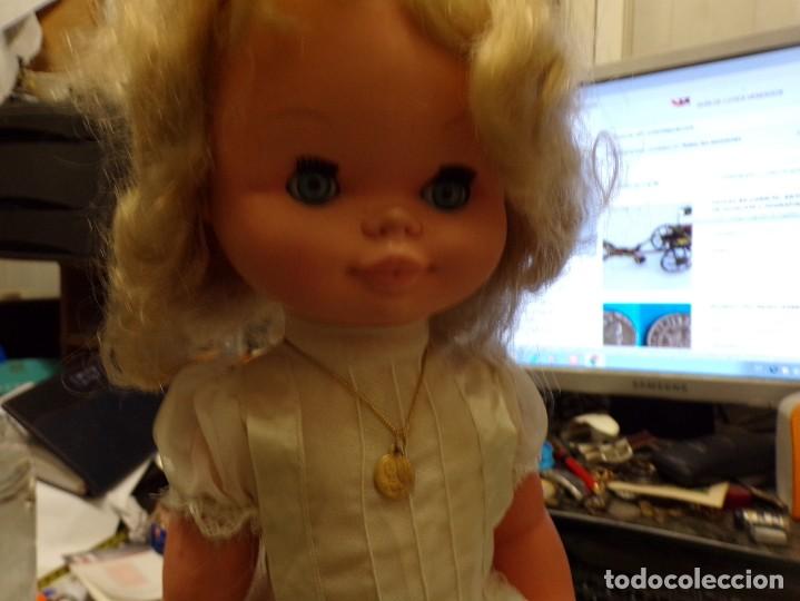 Mu&ntilde;ecas espa&ntilde;olas modernas: ESTAMOS LIQUIDANDO. antigua mu&ntilde;eca de comunion REF 154 - Foto 2