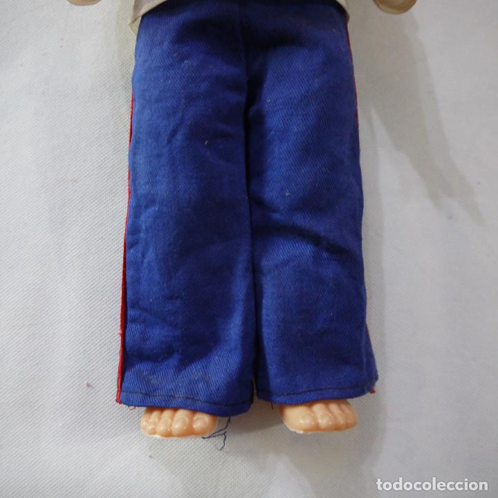 Mu&ntilde;ecas espa&ntilde;olas modernas: MU&Ntilde;ECA VESTIDA DE MILITAR DE 43 CM - Foto 4