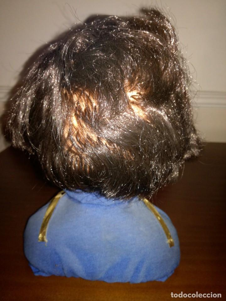 Mu&ntilde;ecas espa&ntilde;olas modernas: Busto Mu&ntilde;eca Falangista - Foto 2