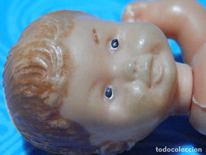 Mu&ntilde;ecas espa&ntilde;olas modernas: ANTIGUO MU&Ntilde;EQUITO PLASTICO, SIN MARCA - Foto 2