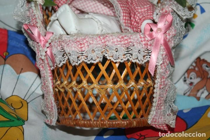 Mu&ntilde;ecas espa&ntilde;olas modernas: sillon y mu&ntilde;eca de porcelana - Foto 3