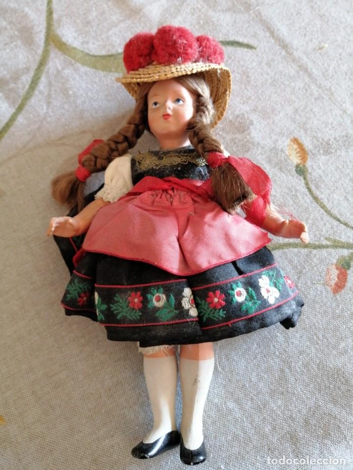 Mu&ntilde;ecas espa&ntilde;olas modernas: MU&Ntilde;ECA CON TRAJE REGIONAL - Foto 1